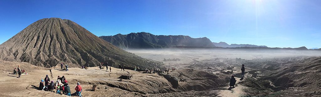 A_View_From_Mount_Bromo.jpg