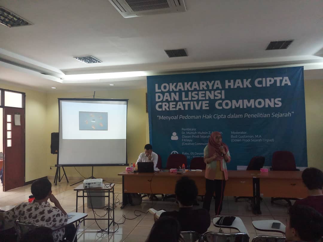 Lokakarya Hak Cipta dan Lisensi Creative Commons Menyoal Hak Cipta Dalam Penelitian Sejarah di FIB Universitas Padjajaran.jpeg